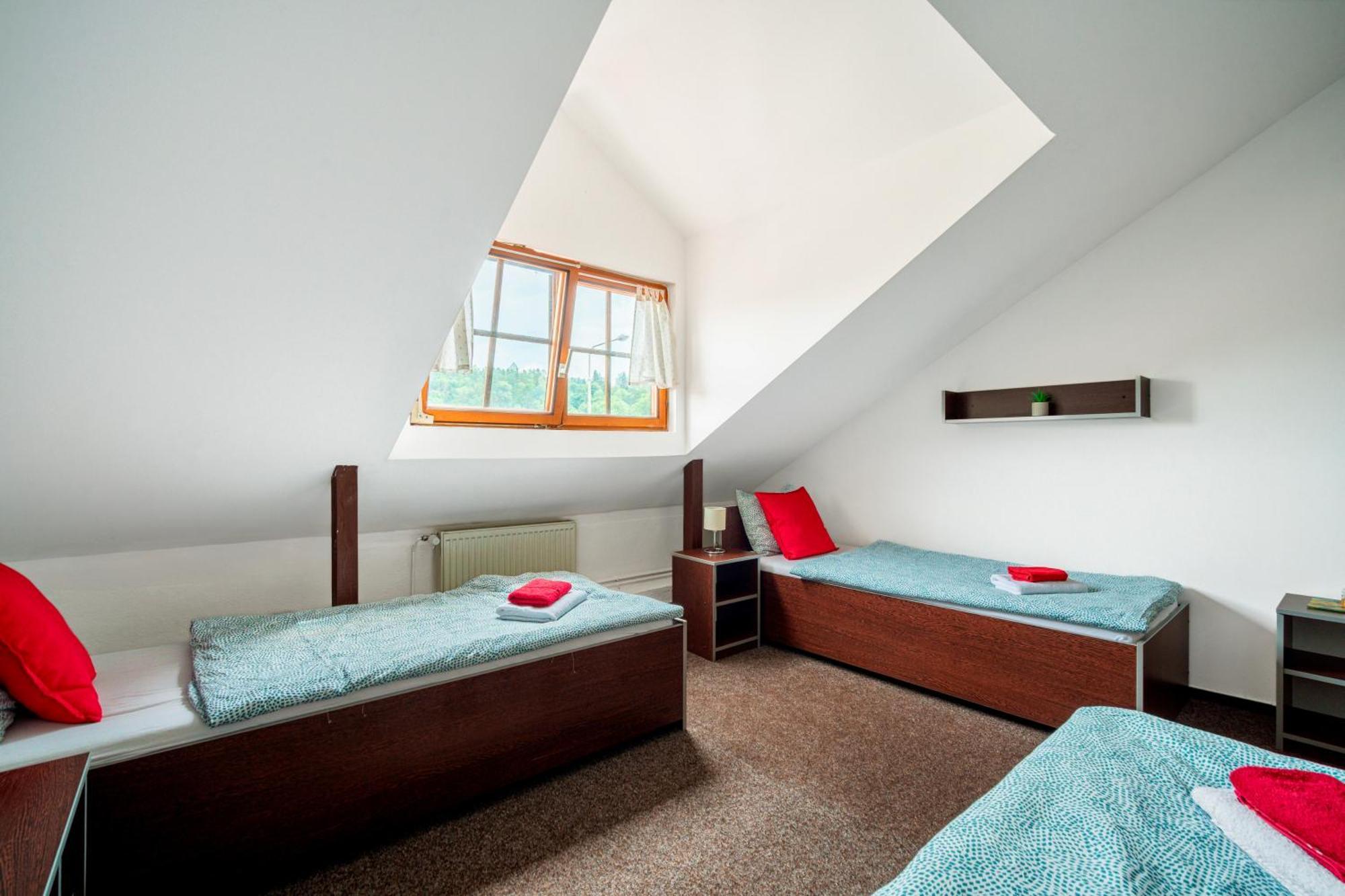Hotel Ostende Chocerady 외부 사진